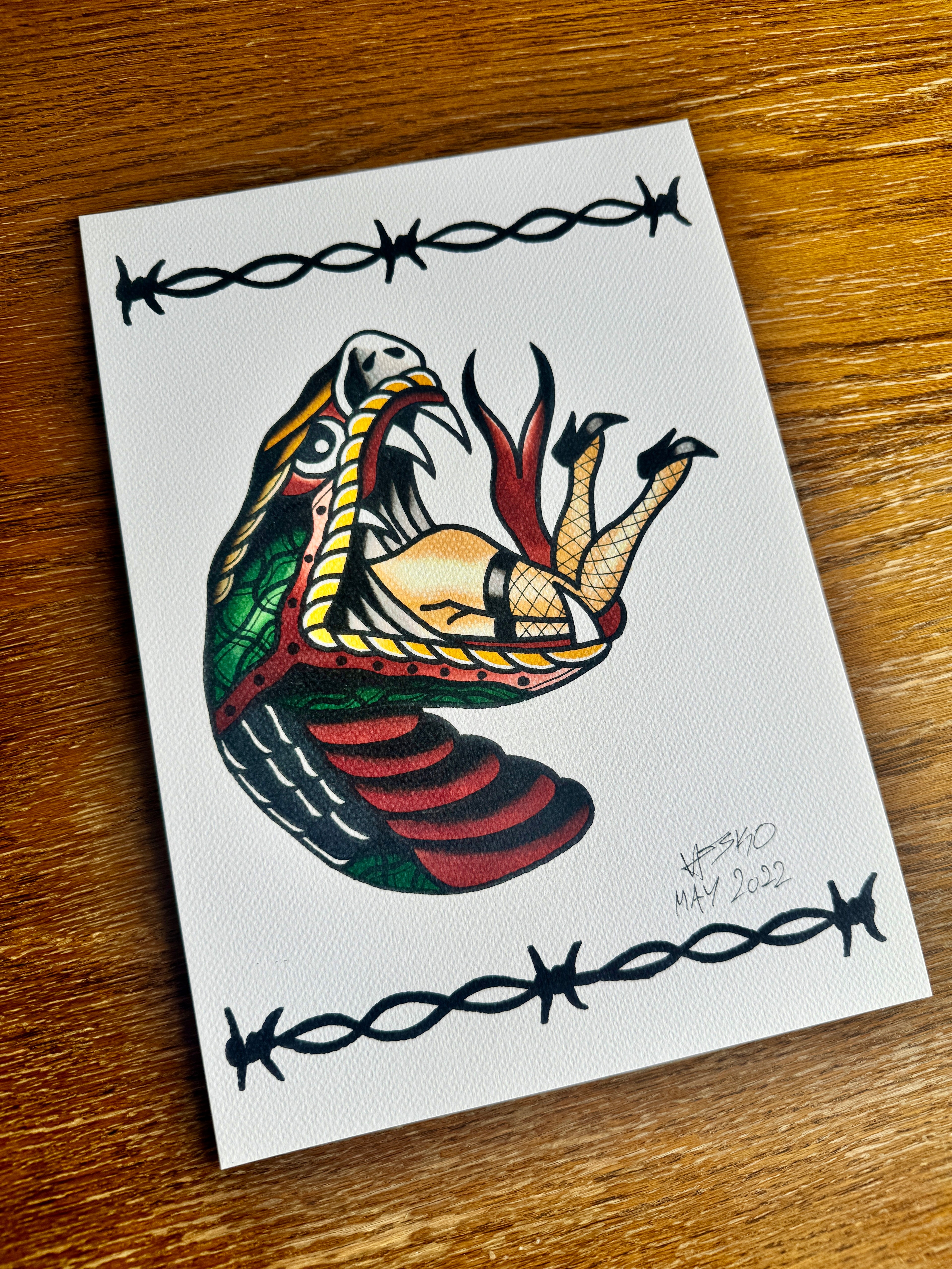 Bold Snake Flash Print A4