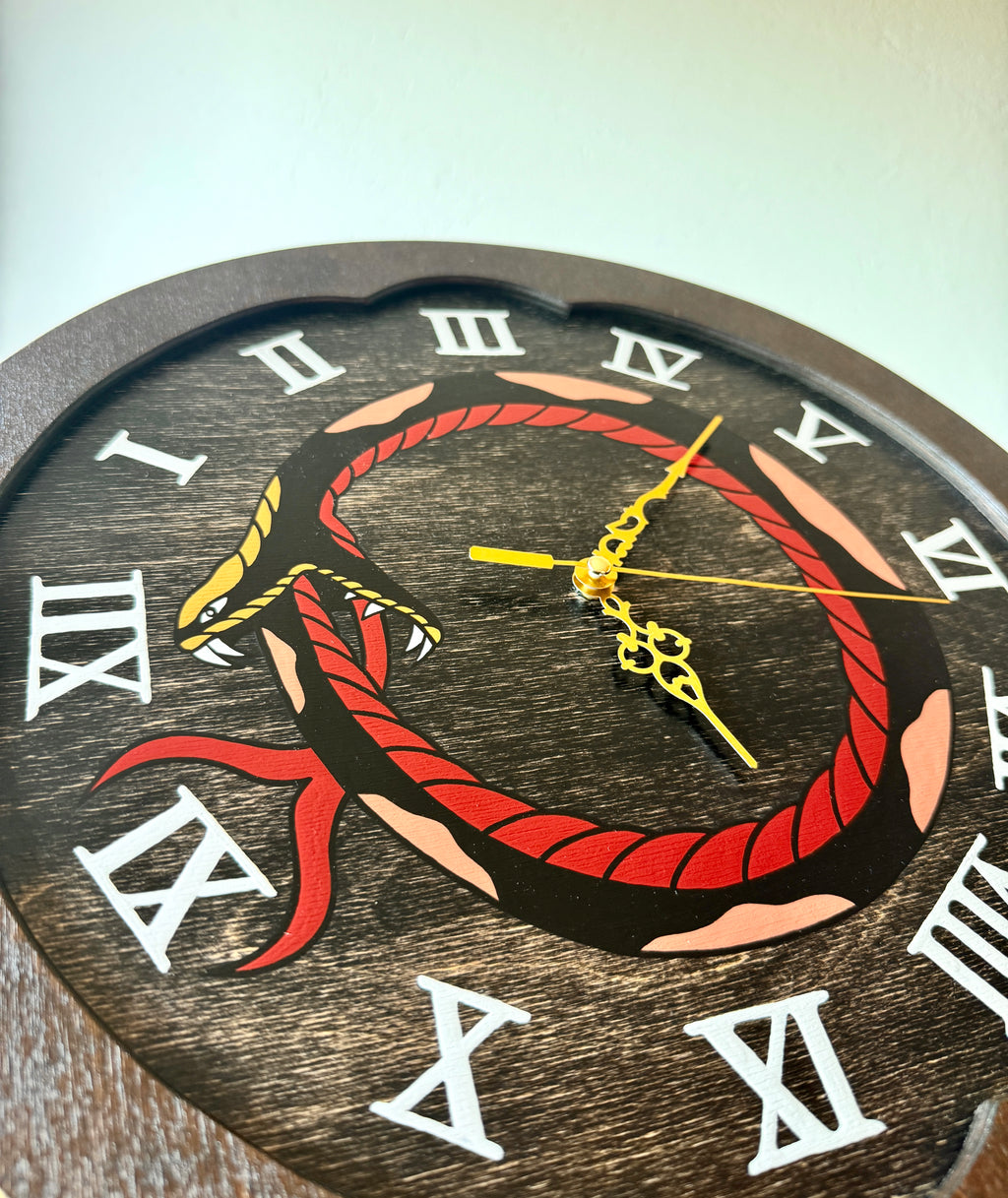 Circle Snake Wall Clock