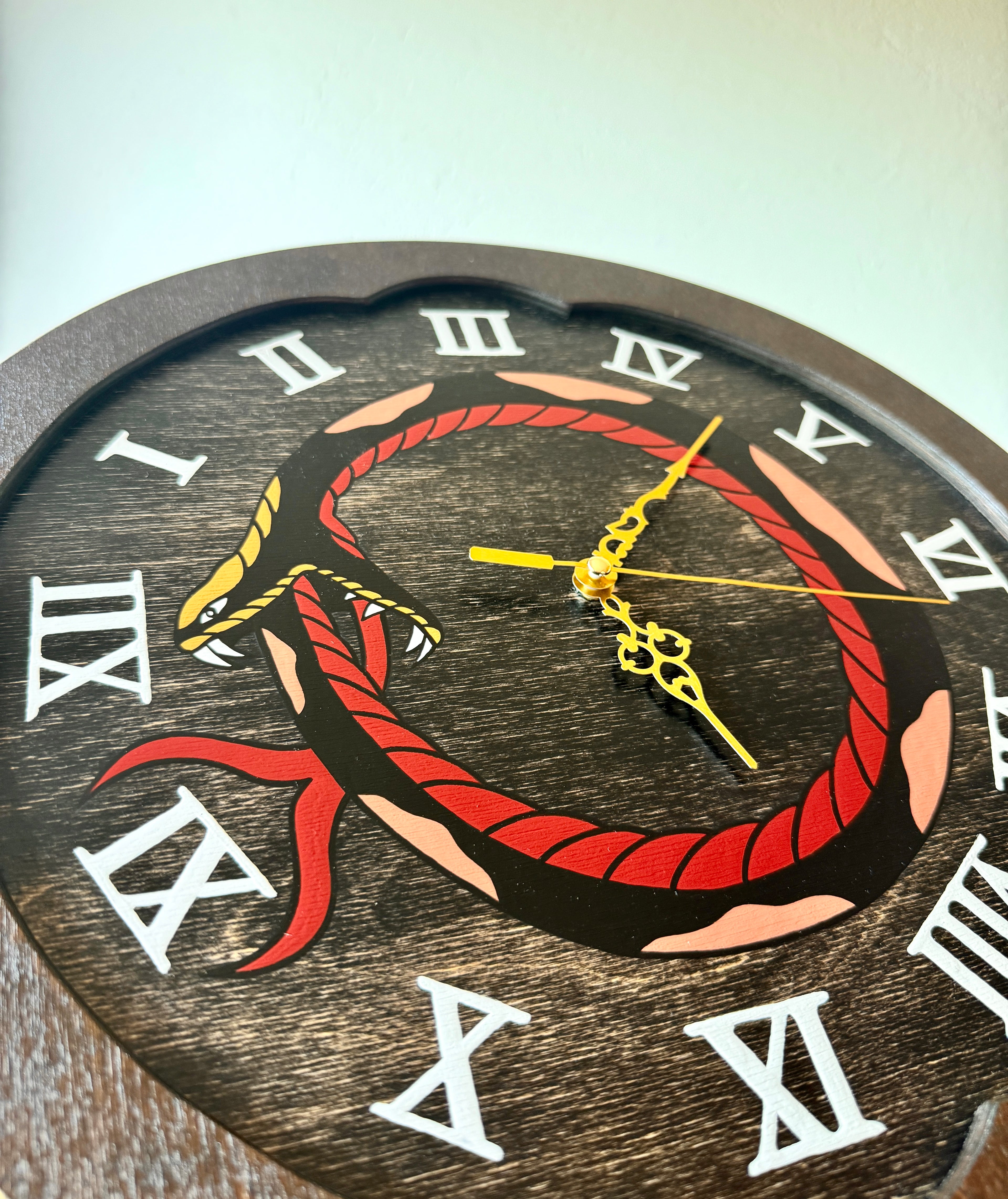 Circle Snake Wall Clock